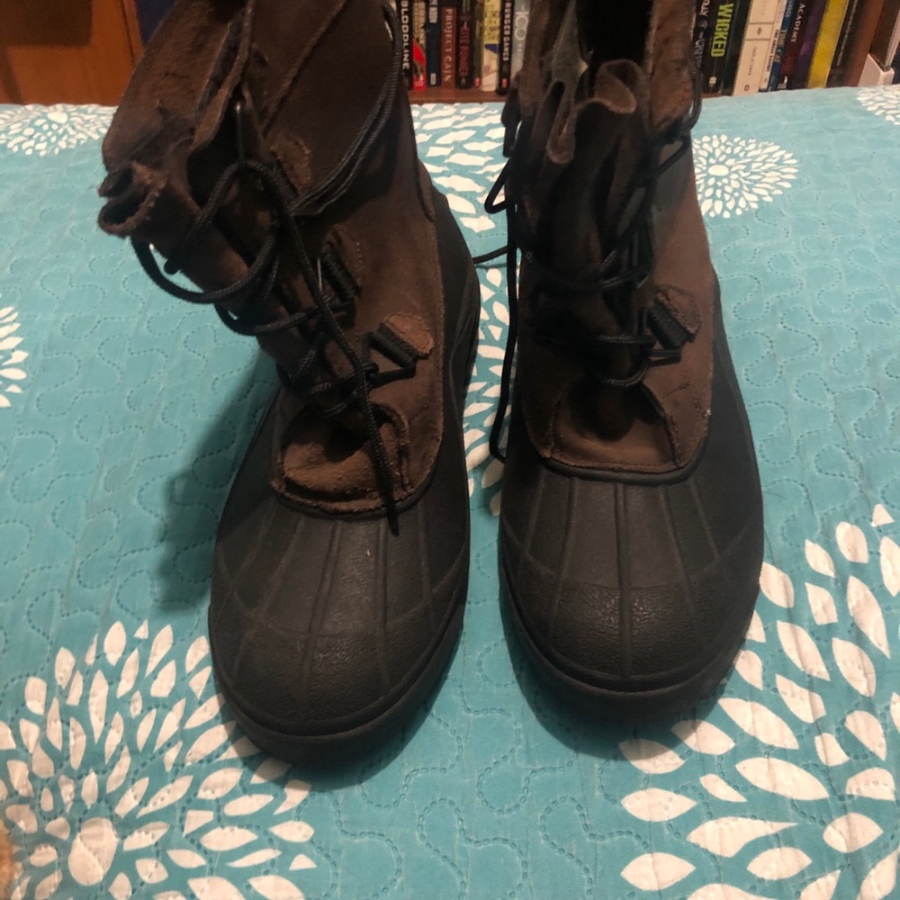 Columbia boots